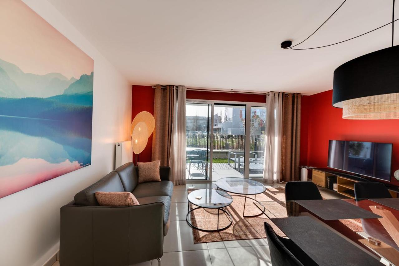 Le Reposoir - New 2 Bedroom Apartment With Terrace & Garage Анси Екстериор снимка